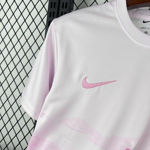 BRÉSIL MAILLOT CONCEPT 2025 CHRIST ROSE